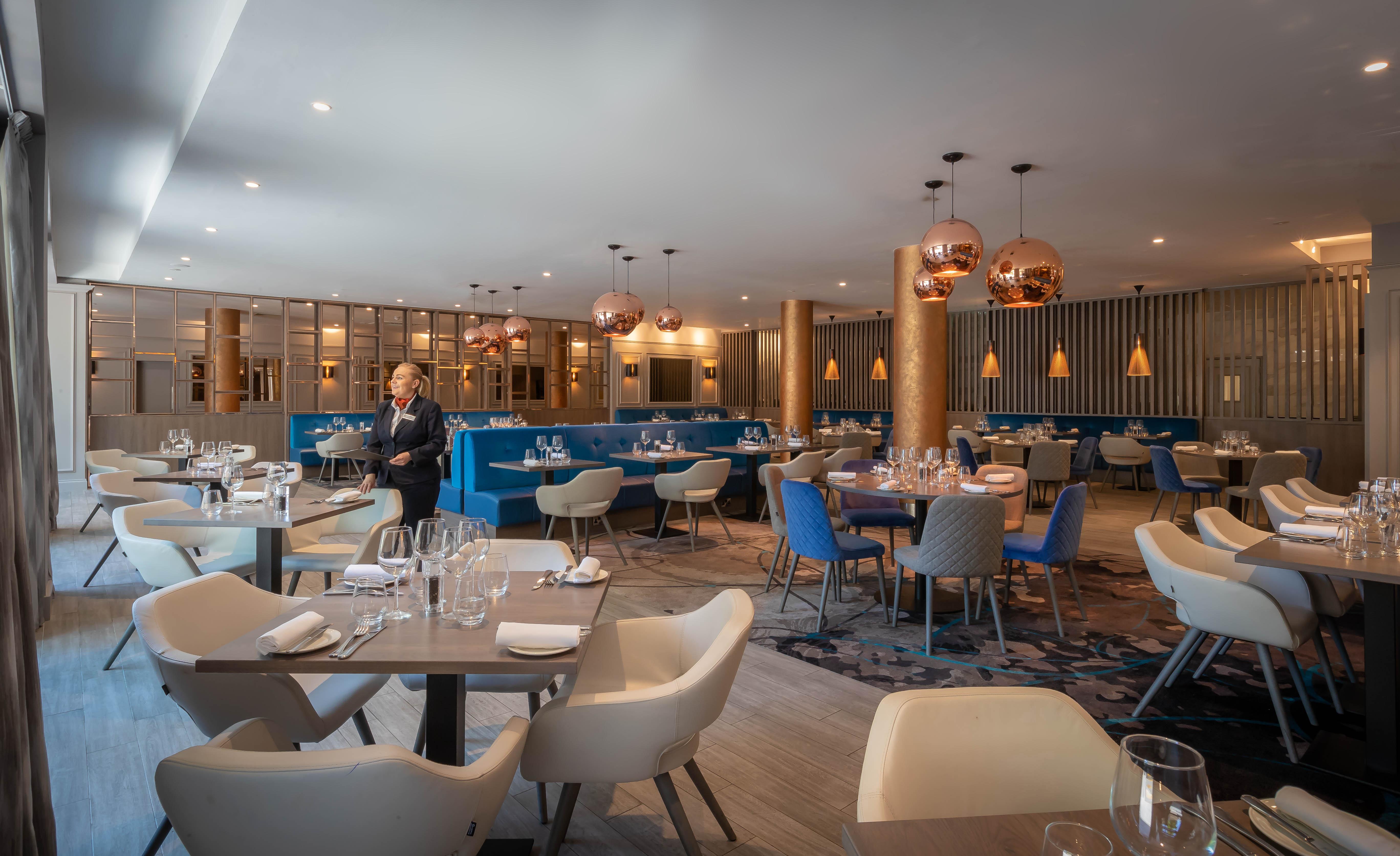 Clayton Hotel Ballsbridge Dublin Bagian luar foto