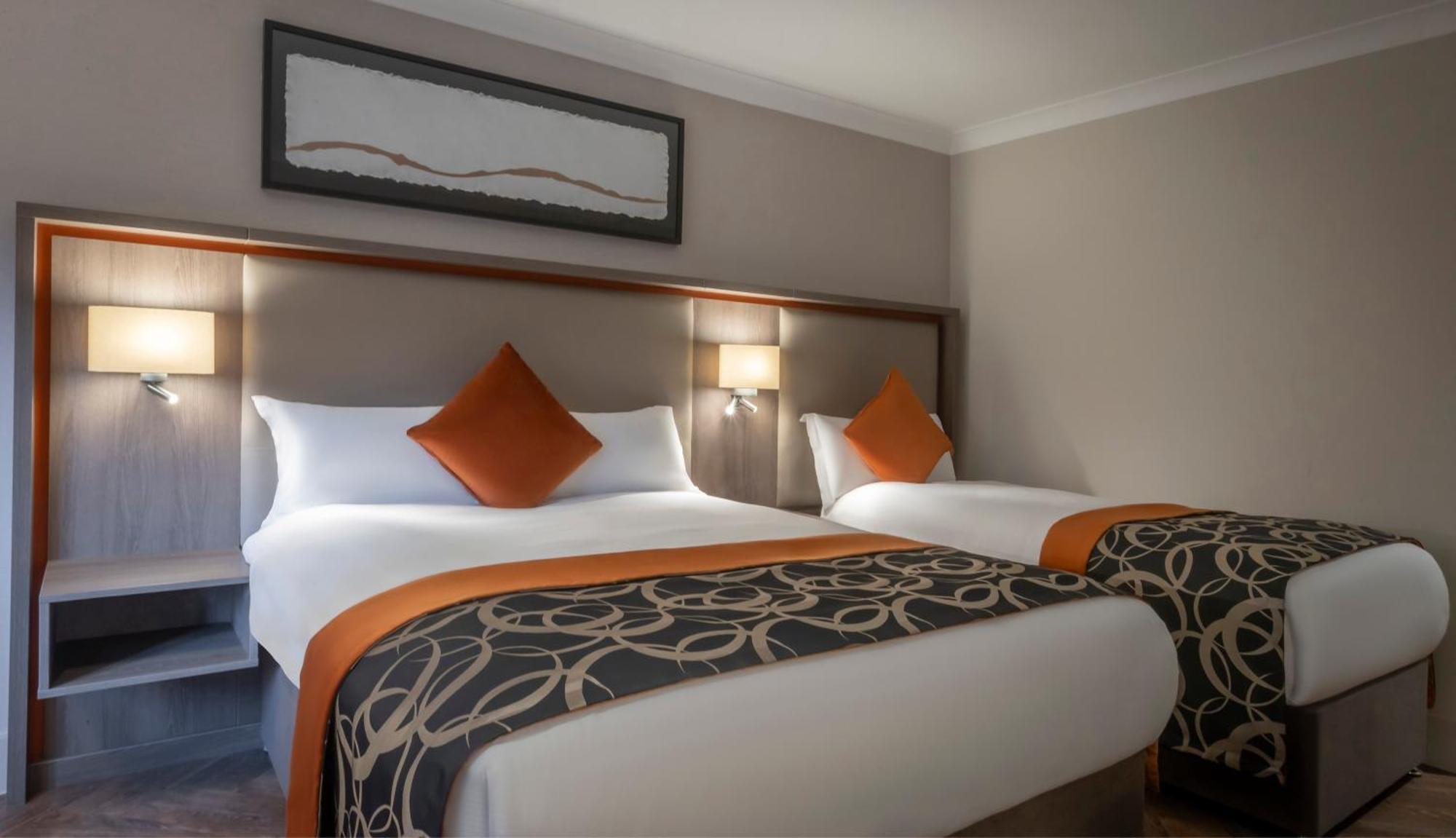 Clayton Hotel Ballsbridge Dublin Bagian luar foto