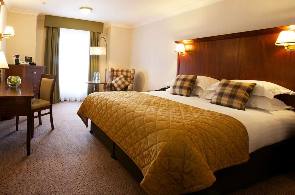 Clayton Hotel Ballsbridge Dublin Bagian luar foto