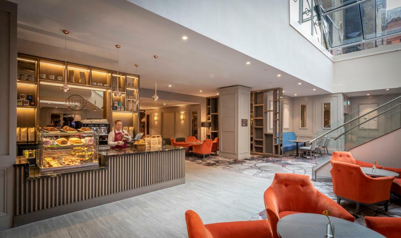 Clayton Hotel Ballsbridge Dublin Bagian luar foto